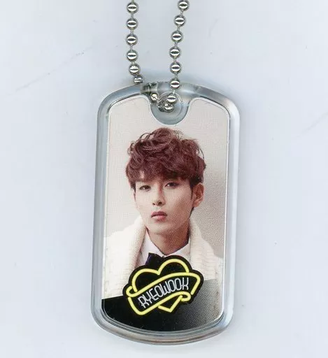 リョウク ドッグタグ・クリアホルダー(裏面ブラック) 「SUPER JUNIOR-K.R.Y. SPECIAL WINTER CONCERT 2012」 ガチャガチャ景品