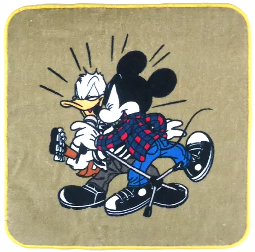 B'z✕ディズニー　ハンカチタオルセット B'z Disney コラボ ハンカチタオル SCENES ディズニー グッズ｜Yahoo