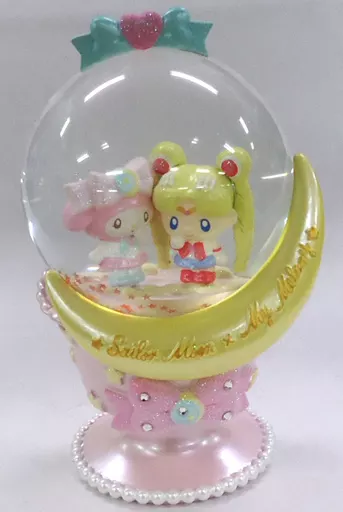 置物・装飾品　セーラームーン＆マイメロディ スノーグローブ 「美少女戦士セーラームーン×マイメロディ」（液体に変色、土台汚れ有り）