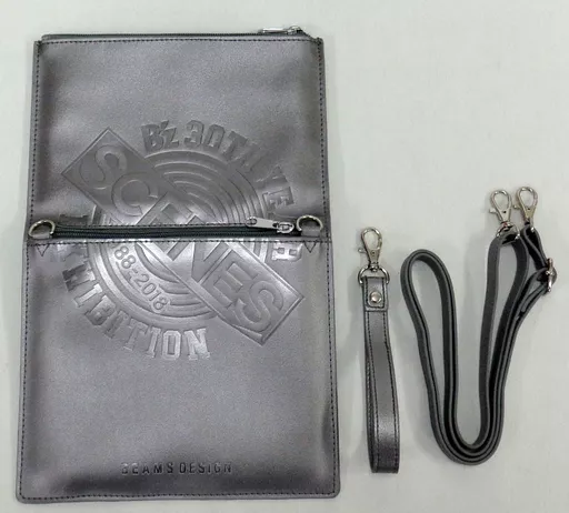 B’zExhibition“SCENES” BEAMS DESIGNマルチバッグ 駿河屋 -<中古>B'z BEAMS DESIGN マルチバッグ(ブラックシルバー