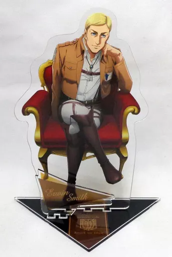 小物(キャラクター)　エルヴィン・スミス 超大型アクリルスタンドフィギュア 「進撃の巨人 Season 3×animatecafe」 Amazon.co.jp: 進撃巨人 エルヴィン アニメイトカフェ 超大型
