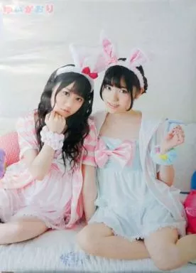 ゆいかおり B2サイズポスター 小倉唯 石原夏織 駿河屋 -<中古>オフィシャルB2ポスター 小倉唯＆石原夏織 「ゆいかおり