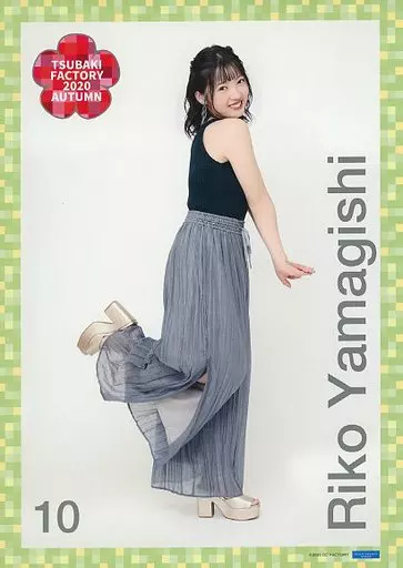 9267 つばきファクトリー 山岸理子 ピンナップポスター 駿河屋 -<中古>コレクションピンナップポスター No.01 山岸理子