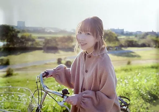 声優「夏川椎菜」 1st写真集「ぬけがら」 とらのあな 特典ポスター 夏川椎菜1st写真集