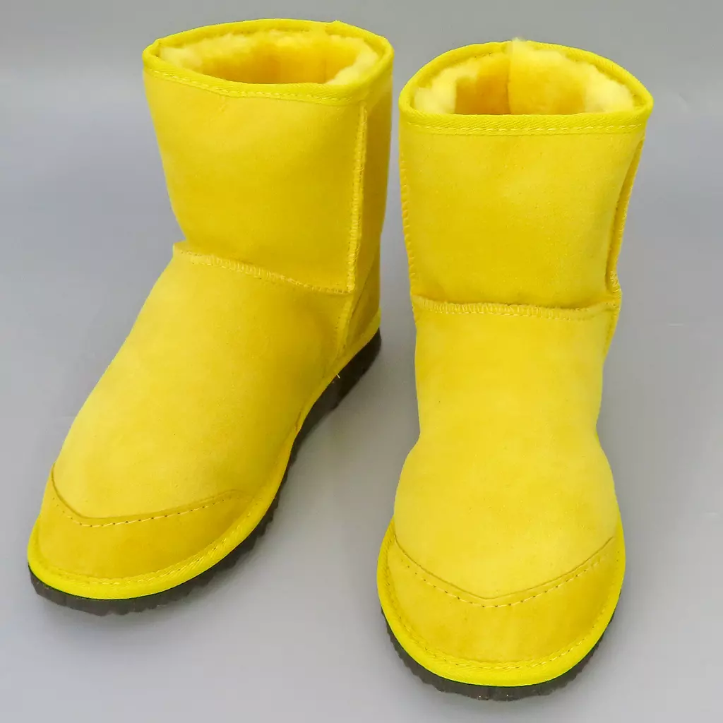 シューズ(女性アイドル)　玉井詩織(ももいろクローバーZ) MCZ公式Sheepskin boots(ブーツ) イエロー 26cm WEB受注限定