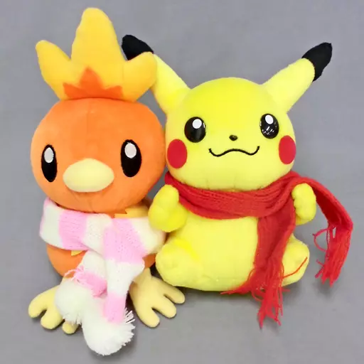 駿河屋 -<中古>ピカチュウ＆アチャモ(マフラー) とりかえっこ 
