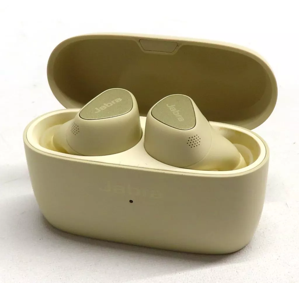ヘッドフォン　フルワイヤレスイヤホン Jabra Elite5 (ゴールドベージュ)