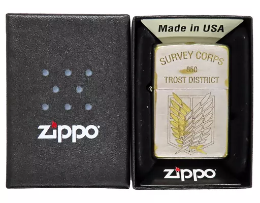 【進撃の巨人】 調査兵団　zippo 300個限定シリアルナンバー入り　特典付き 進撃の巨人】 調査兵団 zippo 300個限定シリアルナンバー入り 特典付き