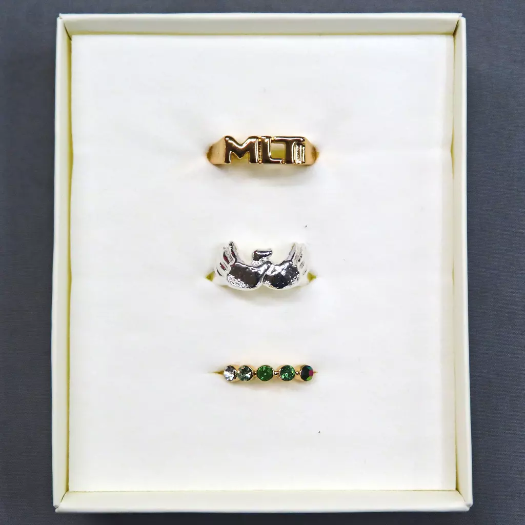 駿河屋 -<中古>milet GREEN LIGHTS Rings(リング3種セット) 「milet