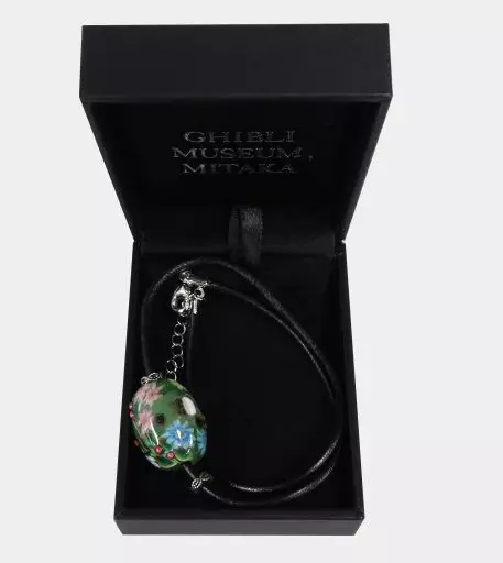 【完売品】ジブリ美術館 とんぼ玉 トトロ　ネックレス(横) 駿河屋 -<中古>横トトロ とんぼ玉ネックレス ジブリ美術館オリジナル