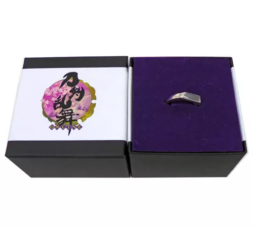 U-TREASURE×刀剣乱舞-ONLINE- 玉鋼×シルバー　三日月宗近 駿河屋 -<中古>三日月宗近 鍛刀玉鋼-黒焼- シルバー×玉鋼(通常ケース