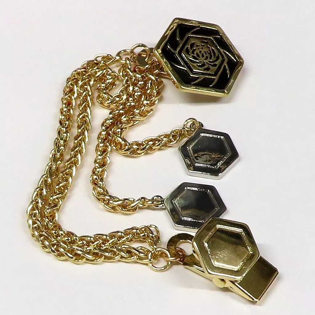 刀剣乱舞　亀甲貞宗　アクセサリークリップ 駿河屋 -<中古>亀甲貞宗 アクセクリップ 「刀剣乱舞-ONLINE