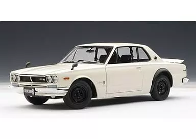 ミニカー　1/18 日産 スカイライン HT 2000 GT-R(KPGC10) ホワイト [77383]