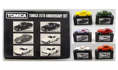 駿河屋 - 【買取】25周年記念セット(6台セット/日本製) 「トミカ