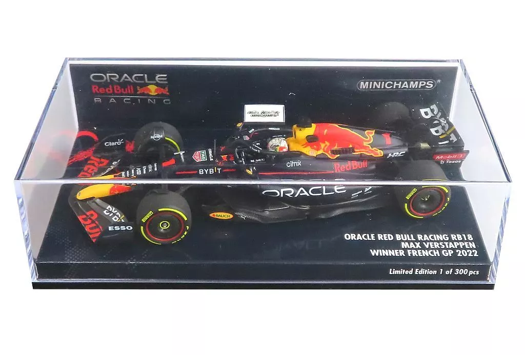 ミニカー　1/43 オラクル レッド ブル レーシング RB18 マックス・フェルスタッペン フランスGP 2022 ウィナー 「MINICHAMPS」 [417221201]