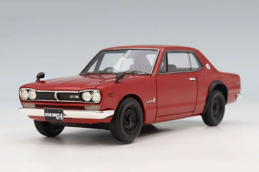 1/43 日産 スカイライン 2000 GT-R 2ドア HT(KPGC10)(レッド