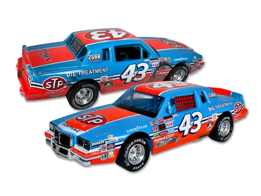 ミニカー　1/24 ”リチャード・ペティ” STP ポンティアック NASCAR 1984 デイトナ ウィナー フードオープン #43 [W432123STPRPA]