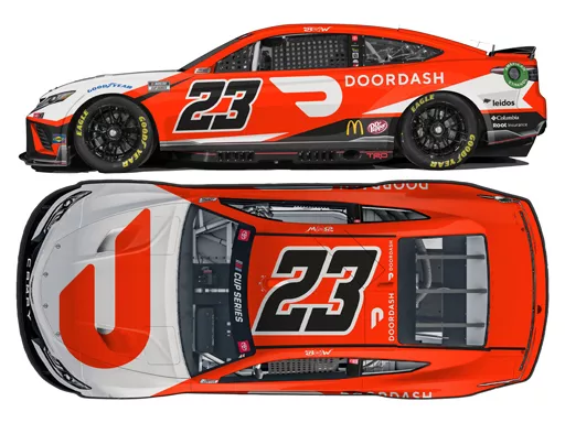 ミニカー　1/24 ”ババ・ウォレス” ドアダッシュ TOYOTA カムリ NASCAR 2022 ネクストジェネレーション カラークローム #23 [C232223DOODXCL]