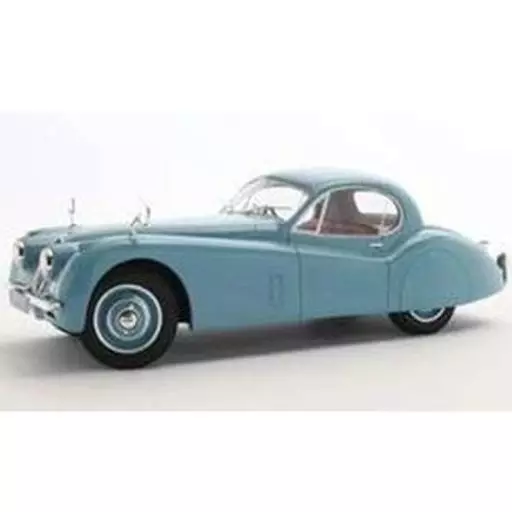 ミニカー　1/18 ジャガー XK120 FHC 1951-1954(パステルブルー) [CML1822]