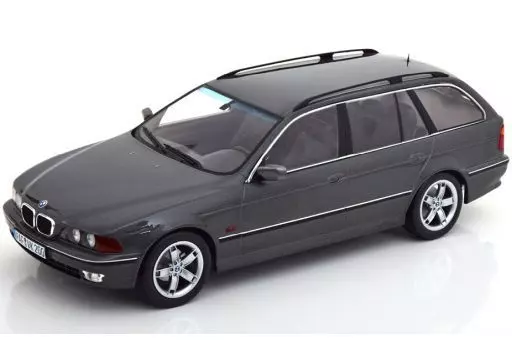 ミニカー　1/18 BMW 540i E39 Touring 1997(グレーメタリック) [KKDC181082]