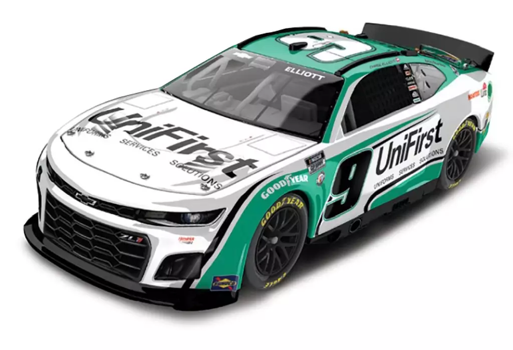 ミニカー　1/24 UNIFIRST 2023 シボレー カマロ ZL1 チェイス・エリオット #9 [LR268219]