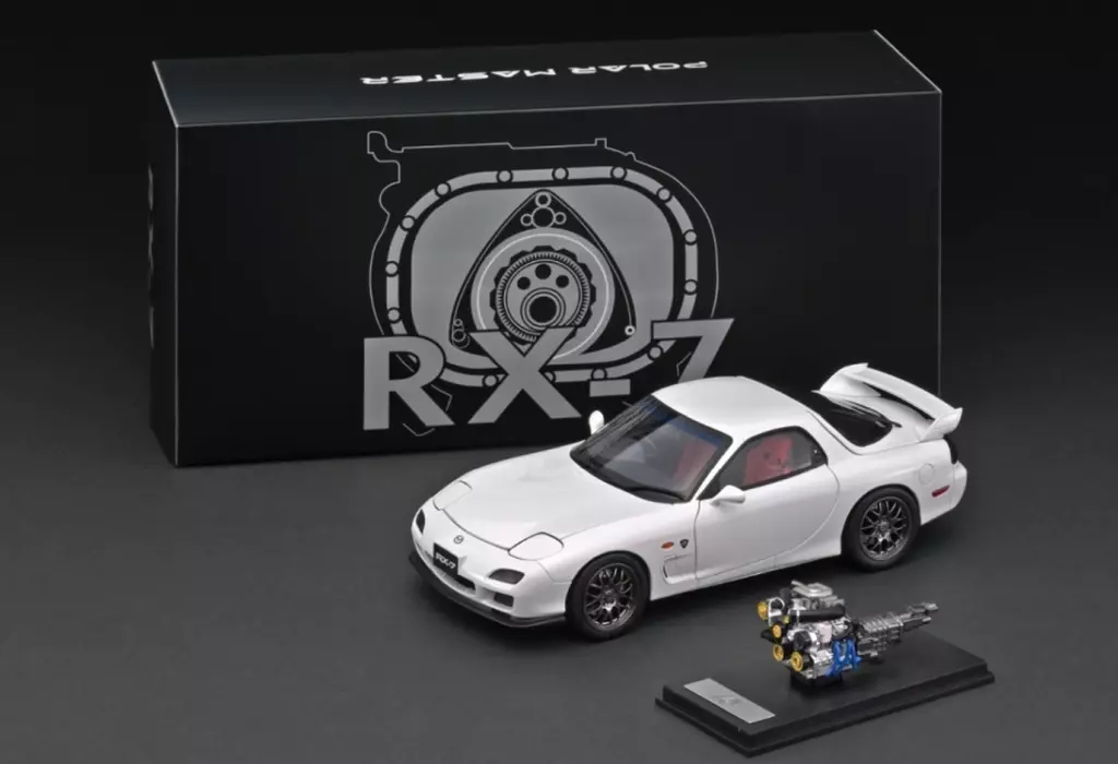 駿河屋 - 1/18 Mazda RX7 Spirit R(ホワイト) [PLM22001-01]（モデルカー）