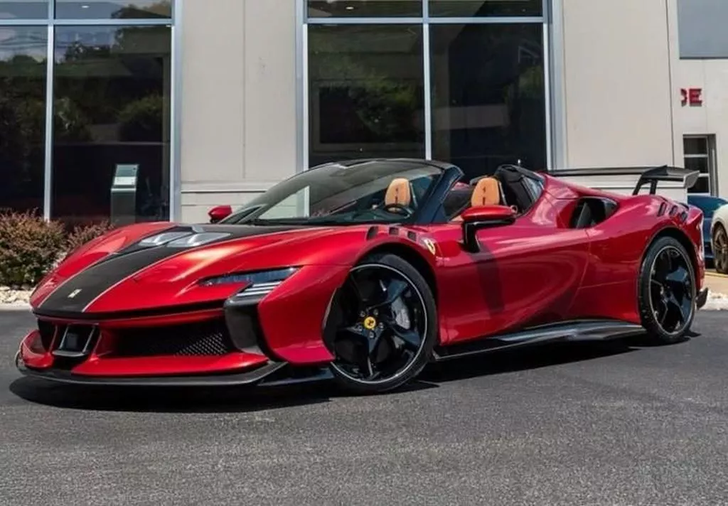 1/18 Ferrari SF90 XX Spider Rosso Magma - Carbon ケース付 [P18238PV]