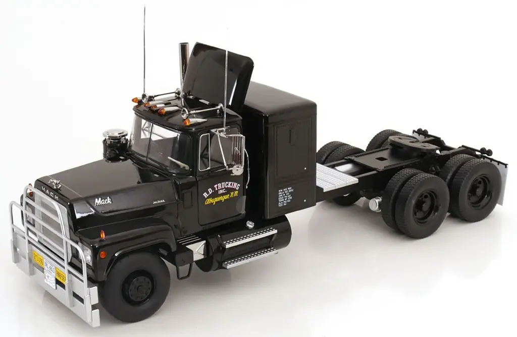 1/18 Mack RL 700L(ブラック) [RK180171]_img