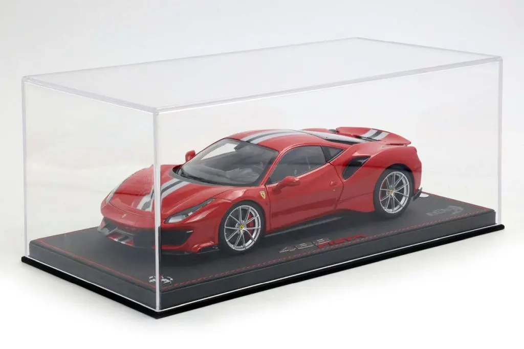 1/18 Ferrari 488 Pista - metal diecast - full open Rosso corsa with stripe - LUXURY PACK - BASE AND CASE INCLUDED [HE180055DIE]