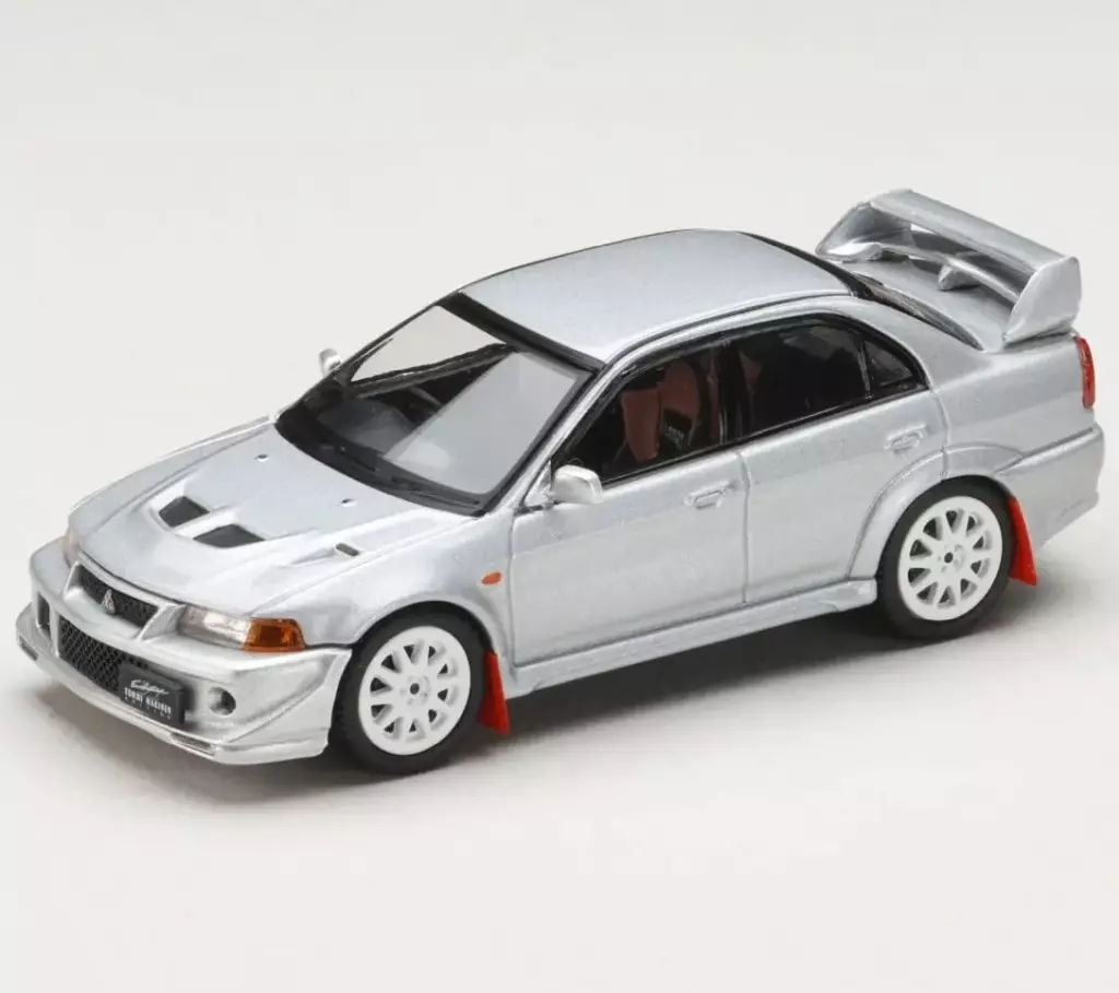 1/64 三菱 ランサー GSR エボリューション 6 (T.M.E) (CP9A) 2000 マッドフラップ付き(サテライトシルバーメタリック) [HJ642033BS]_img