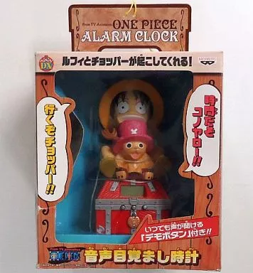駿河屋 -<中古>ルフィ＆チョッパー(宝箱/赤) 音声目覚まし時計