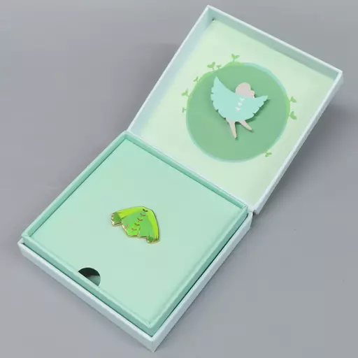 癒しの蟹　ピンバッジ　sky 星を紡ぐ子どもたち　ポスター付 駿河屋 -<中古>[単品] Healer Crabs(癒しの蟹) ピンズ 「Sky 星を紡ぐ
