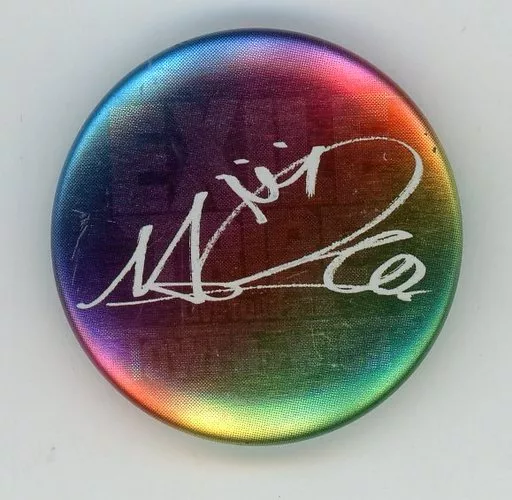 駿河屋 -<中古>NAOTO(サイン) EXILE TRIBE 缶バッジ 「EXILE TRIBE