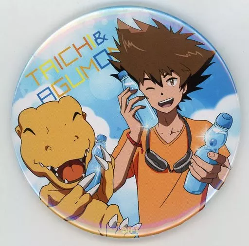 デジモン 2016 デジフェス限定 缶バッジ 太一＆アグモン 駿河屋 -<中古>八神太一＆アグモン 「デジモンアドベンチャー tri