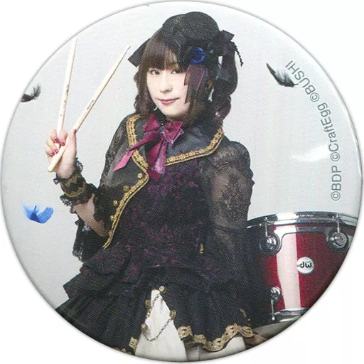 宇田川あこ 櫻川めぐ アーティスト缶バッジ ポピロゼ 駿河屋 -<中古>櫻川めぐ(宇田川あこ)/楽器・背景：グレー 「Roselia