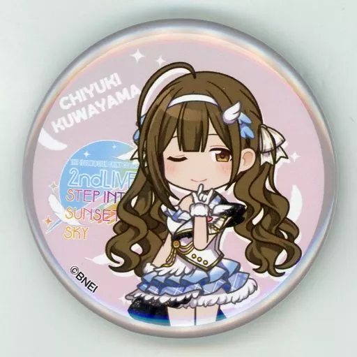 桑山千雪 「THE IDOLM＠STER SHINY COLORS 2ndLIVE STEP INTO THE SUNSET SKY 公式トレーディングスタンド缶バッジ A」