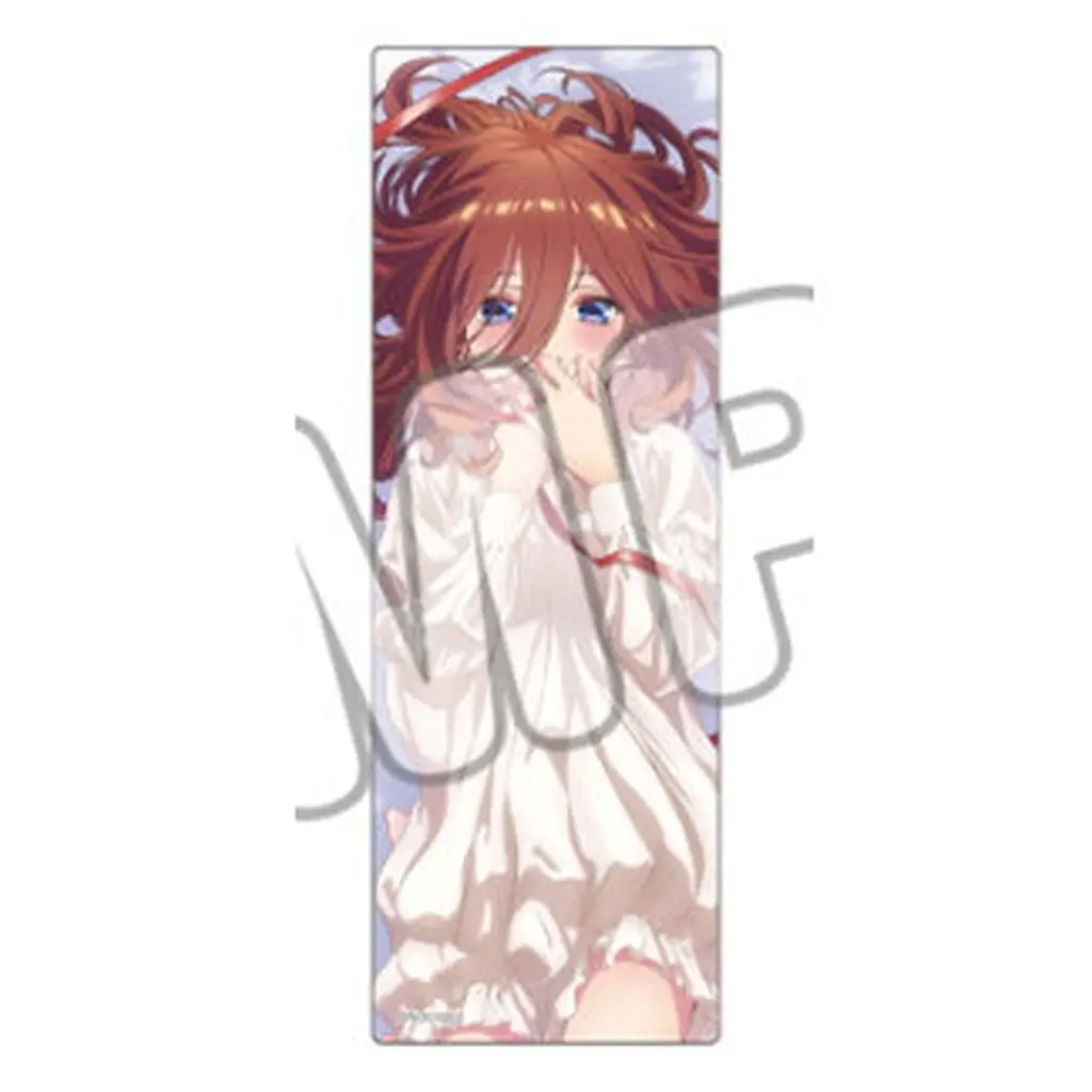 中野三玖 缶バッジ ネグリジェ 25個セット 駿河屋 -<中古>中野三玖(上半身) 「五等分の花嫁* トレーディング