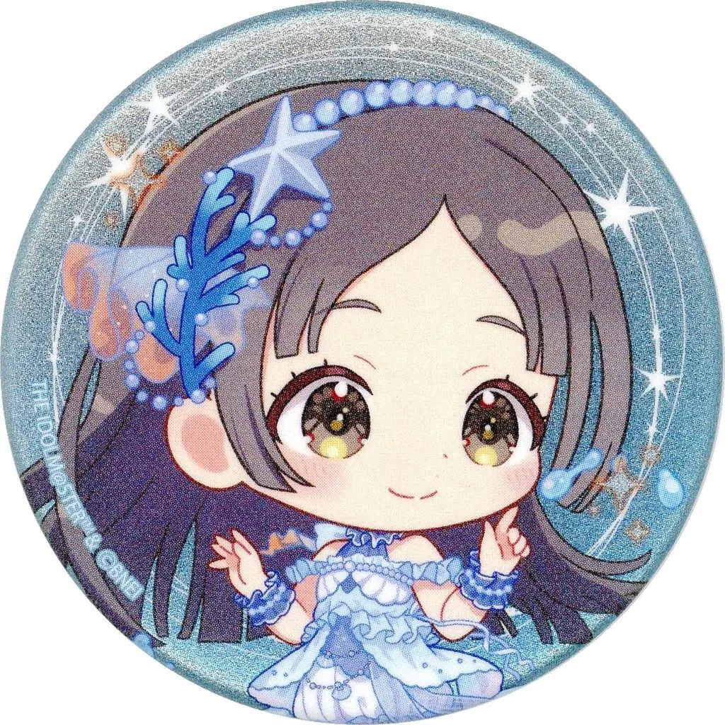 倉本千奈 「学園アイドルマスター COLLABORATION CAFE～Deep Marine Stage～ トレーディンググリラメ缶バッジB(ミニキャラデザイン)」