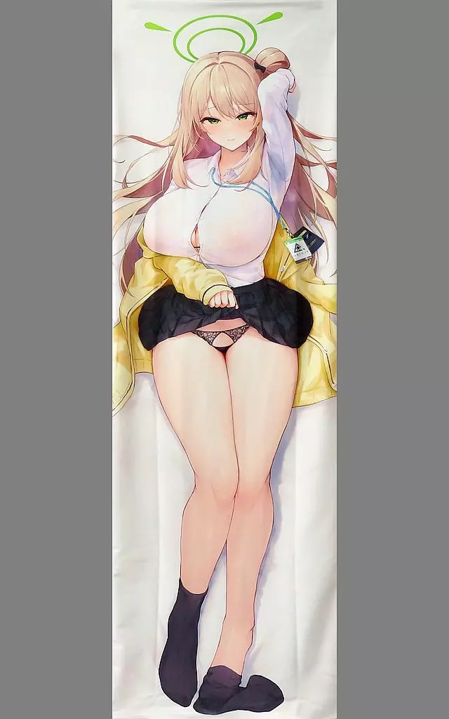 【ブルーアーカイブ】抱き枕カバー ハード・水着版 十六夜ノノミ(ワレモノ) /steamy moon night