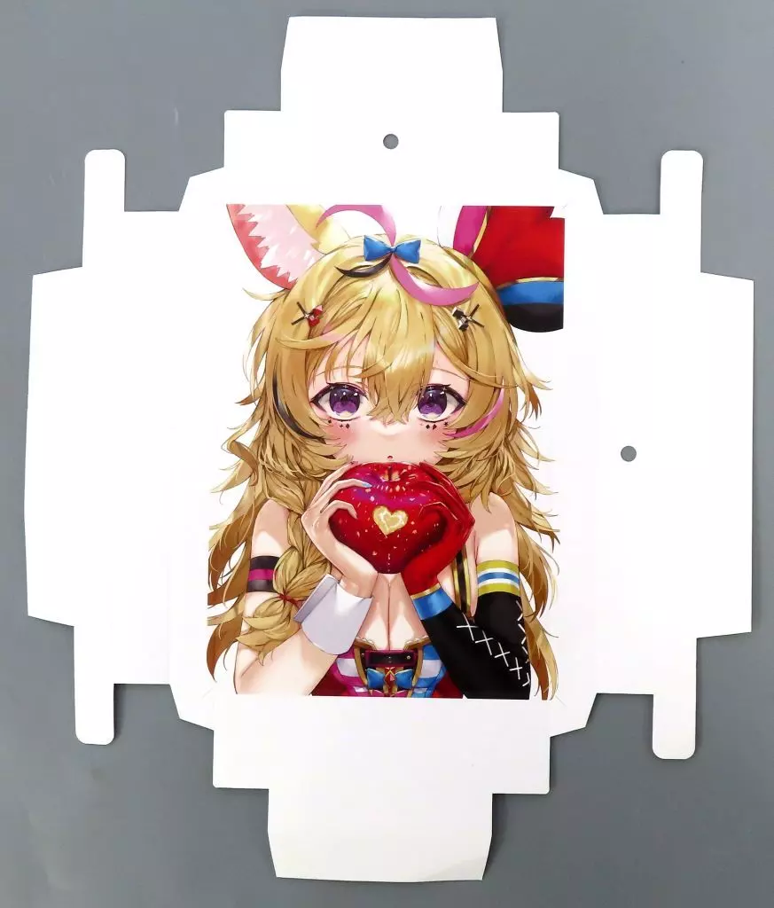 【バーチャルYoutuber】組み立て式ペーパーキャンバス 尾丸ポルカ(こうましろ) /Traco Strawberry