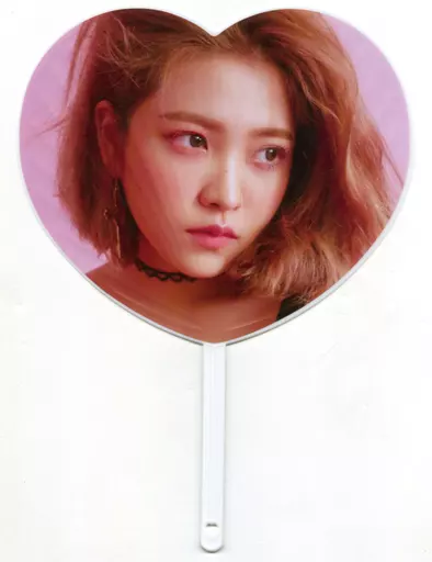 駿河屋 - 【買取】イェリ うちわ 「Red Velvet 1st Concert “Red Room