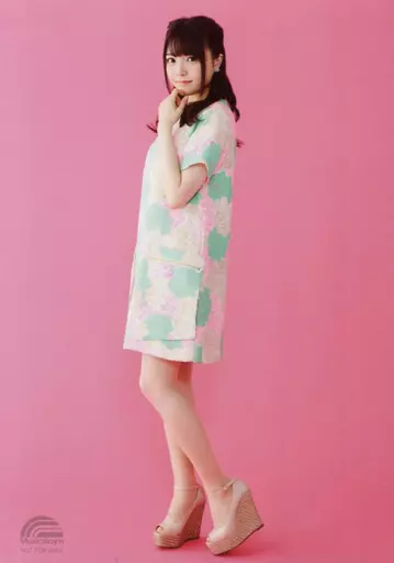 麻倉もも　ポスター　明日は君と。 明日は君と。【期間生産限定盤】 | 麻倉もも | ソニーミュージック