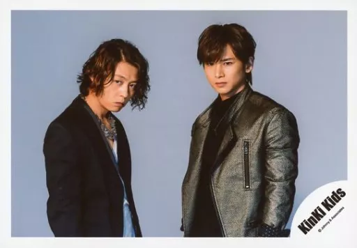 KinKi Kids 公式写真 生写真 堂本光一　堂本剛 駿河屋 -<中古>KinKi Kids/堂本光一・堂本剛/全身/「KinKi Kids