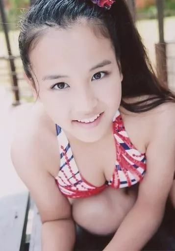 ジュニアアイドル  あみ 