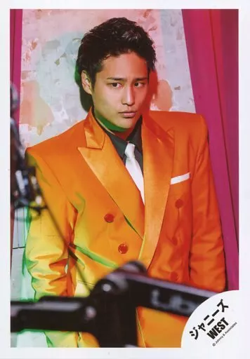 WEST. ウェッシャーツ オレンジ（桐山照史） 桐山照史 WEST.解散日にインスタで感謝も“一瞬で消えたメッセージ”に