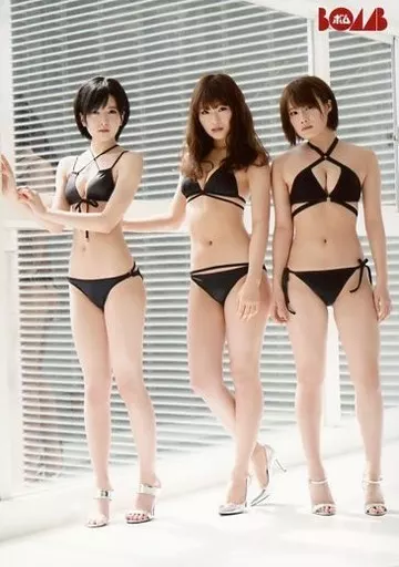 駿河屋 -<中古>須藤凜々花・渋谷凪咲・城恵理子/全身・水着黒