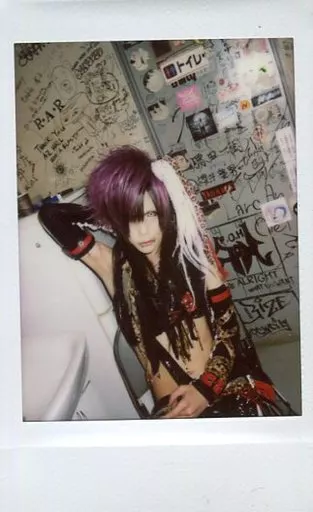 Royz 杙凪チェキ 908枚＋オマケあり Royz 杙凪 アクキー 新品未開封 チェキ - メルカリ