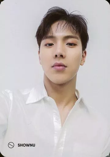 Monsta X/ショヌ(Shownu)/衣装白・両手下/CD「The Connect：Dejavu」封入特典フォトカード