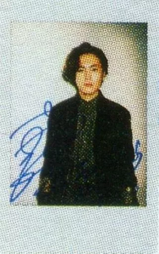 間宮祥太朗　直筆サイン入り　インスタント写真　ポラロイド写真 間宮祥太朗 直筆サイン入り インスタント写真 ポラロイド写真 - メルカリ