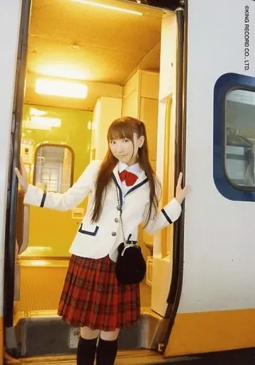 堀江由衣　生写真　サイン入り 2025年最新】堀江由衣 サインの人気アイテム - メルカリ